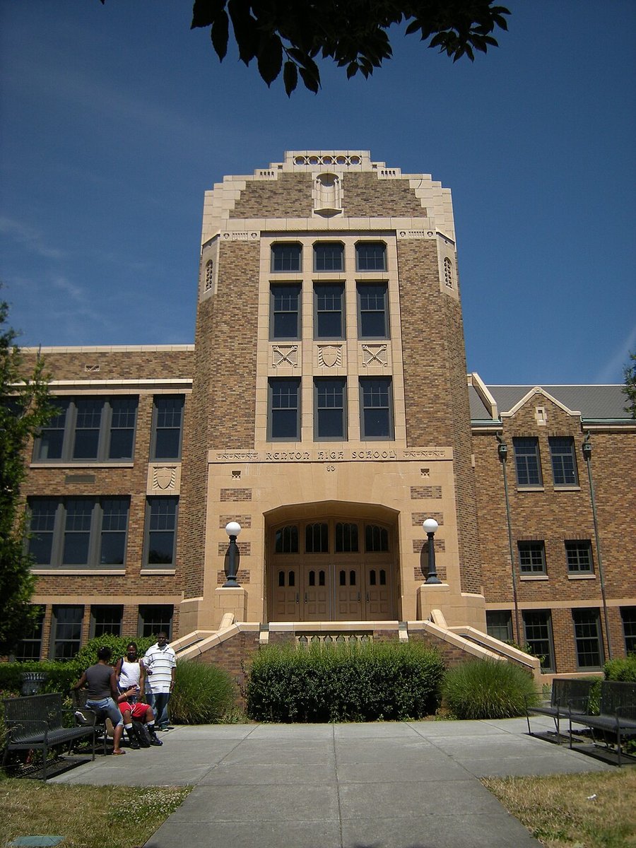 Renton, WA - File:Renton, WA - Renton High School 02.jpg - Wikipedia